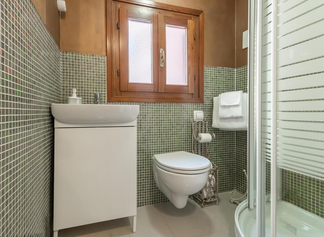 Ca' Falier Blue - 10 Min From Train And Bus Station Veneza Exterior foto